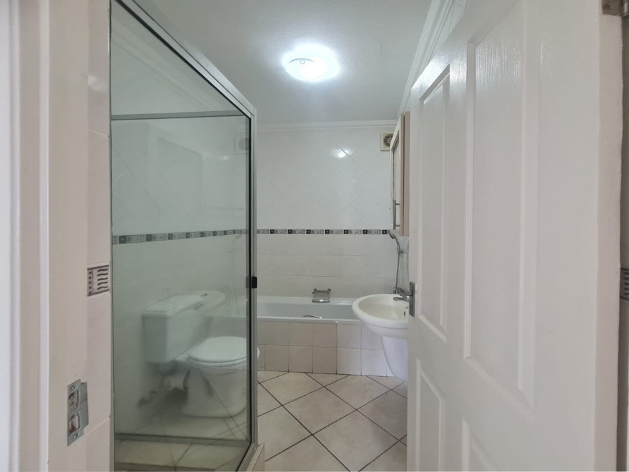 To Let 2 Bedroom Property for Rent in Kosmos North West